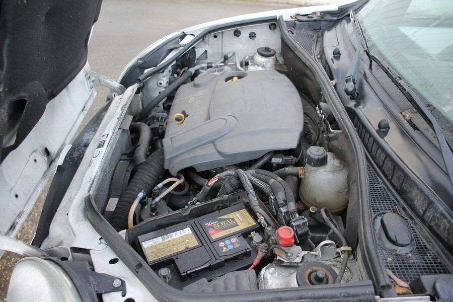 RENAULT KANGOO 1.5 DCI 45KW E4 lichte bestelwagen te koop bij opbod - Photo 27