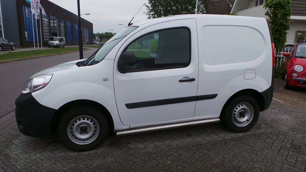 RENAULT Kangoo Express 1.5 dCi 75 Express Compact Comfort S&S Navigatie lichte bestelwagen