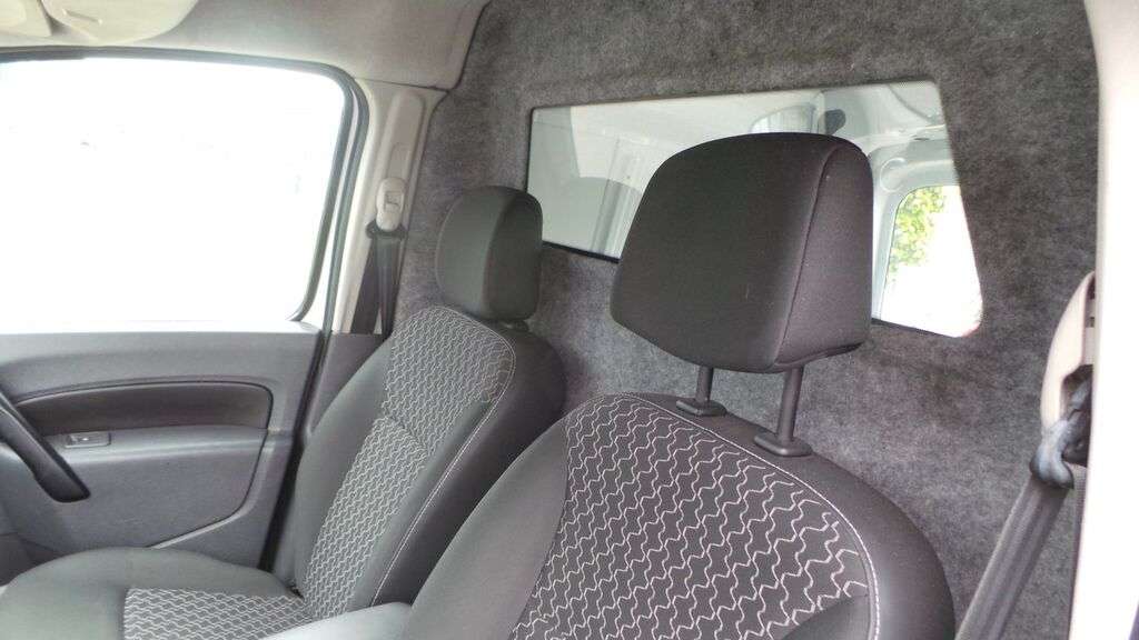 RENAULT Kangoo Express 1.5 dCi 75 Express Compact Comfort S&S Navigatie lichte bestelwagen - Photo 7