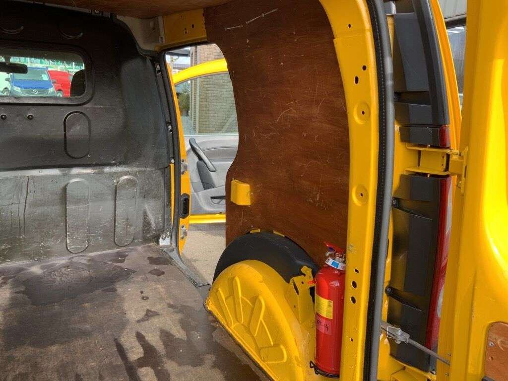 RENAULT Kangoo Express 1.5 dCi 90 Express Tech Line Airco,Navi.Trekhaak lichte bestelwagen - Photo 26