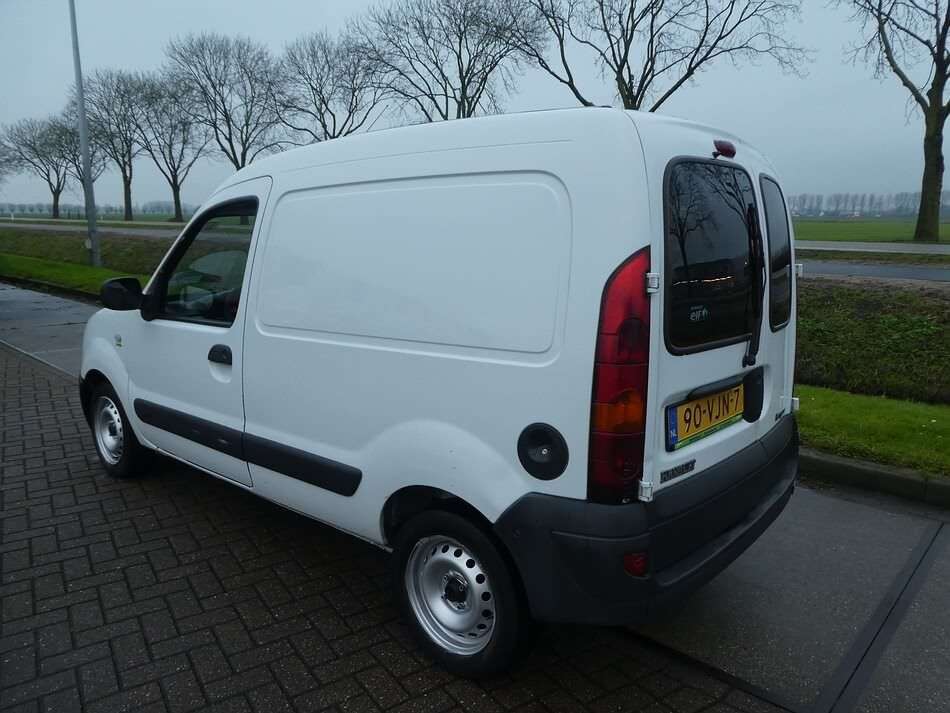 RENAULT Kangoo 1.5 gesloten bestelwagen - Photo 4