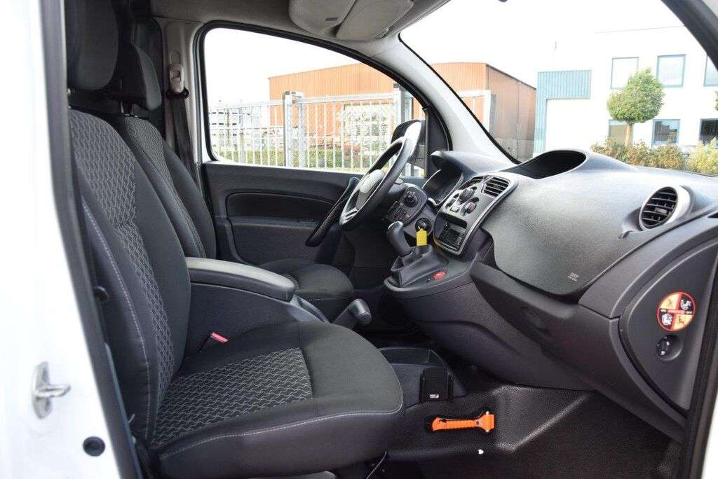 RENAULT Kangoo Express 1.5 dCi 75pk Airco/Schuifdeur/Inrichting 09-2013 lichte bestelwagen - Photo 3