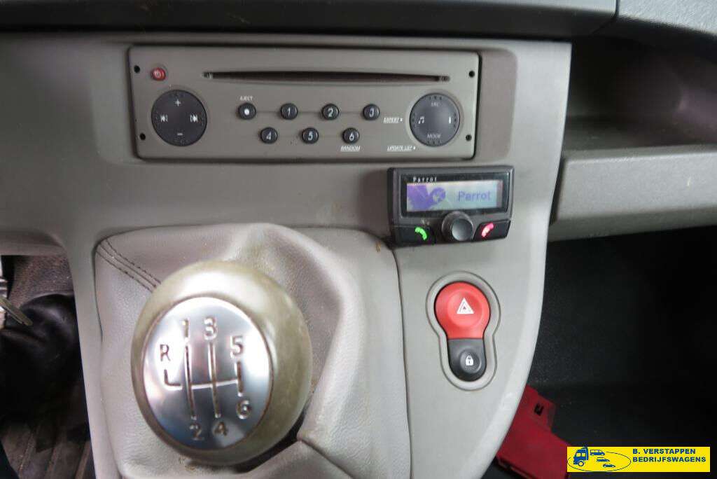 RENAULT Kangoo 1.5 DCI L1 E4 fap met schuifdeur gesloten bestelwagen - Photo 5