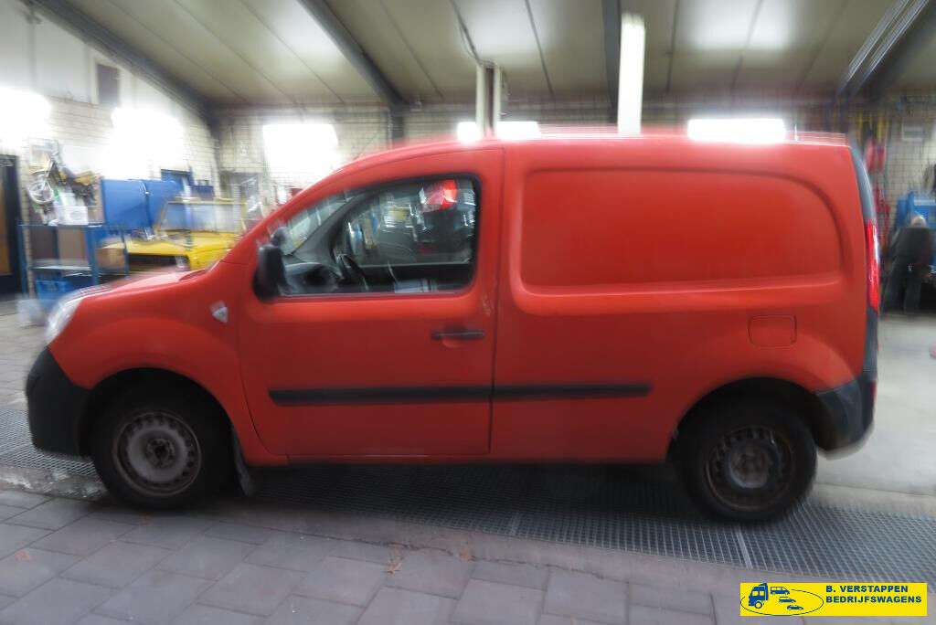 RENAULT Kangoo EXPRESS 1.5 DCI gesloten bestelwagen - Photo 9