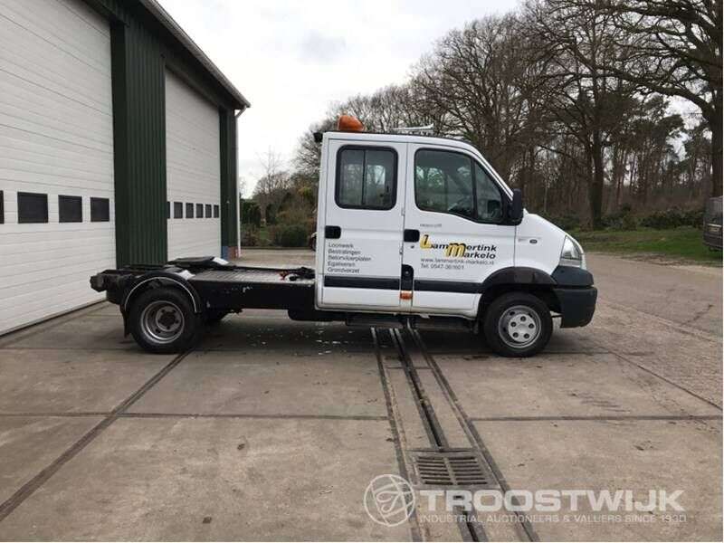 RENAULT Mascott 150-35 t chassis vrachtwagen < 3.5t te koop bij opbod - Photo 4