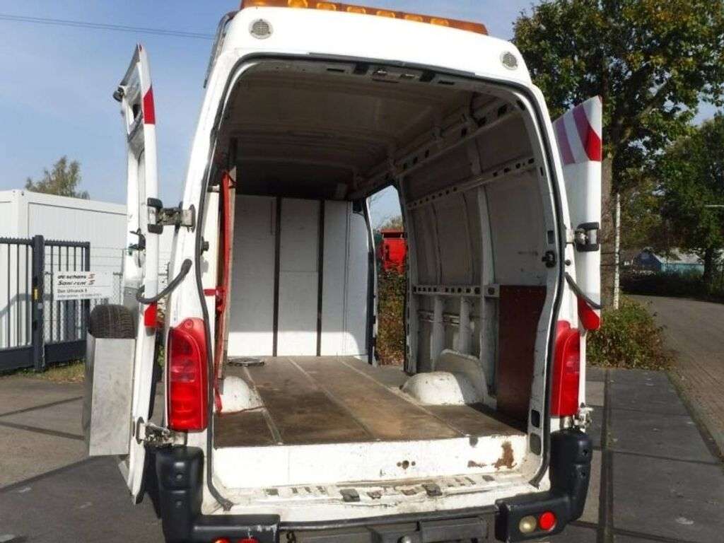 RENAULT MASCOTT 110 DCI MANUAL/HANDGESCHAKELD gesloten bestelwagen - Photo 6