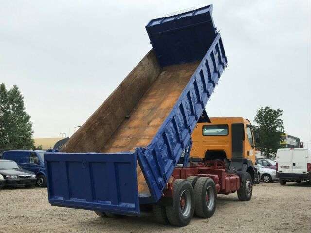 RENAULT KERAX 400 6X4 Tipper Spring/Spring Euro2 Man Gea kipper vrachtwagen - Photo 4
