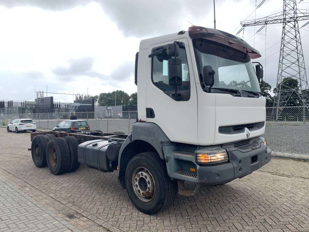 RENAULT Kerax 400 6x4 Steel Springs Manual Gearbox haakarm vrachtwagen - Photo 2