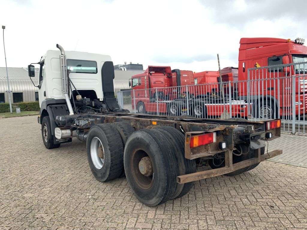 RENAULT Kerax 400 6x4 Steel Springs Manual Gearbox haakarm vrachtwagen - Photo 4