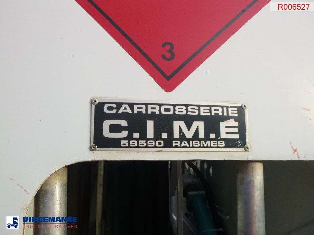 RENAULT Midlum 220 4x2 fuel tank 11.3 m3 / 3 comp brandstoftruck - Photo 11