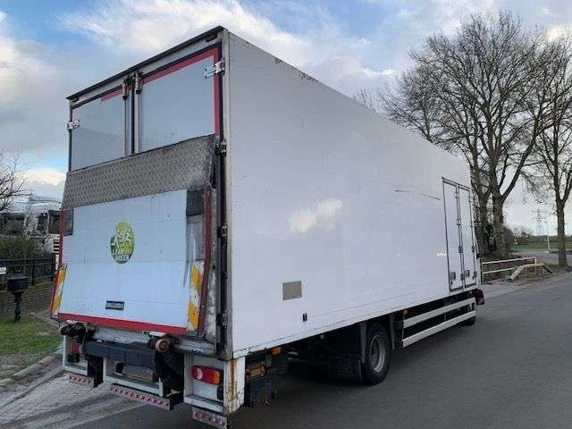 RENAULT MIDLUM 220-12 KOELWAGEN koelwagen vrachtwagen - Photo 5