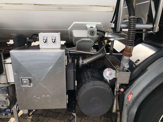 RENAULT Premium 220 14.000 ltr tank truck - Photo 4
