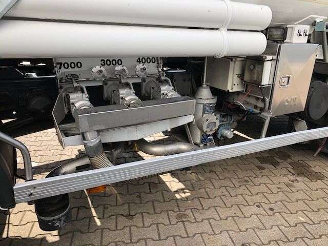RENAULT Premium 220 14.000 ltr tank truck - Photo 7
