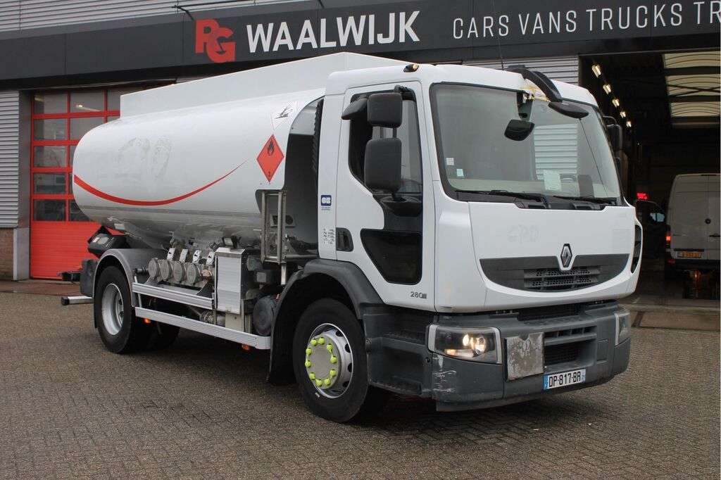 RENAULT Premium 19-280 Tankwagen euro 4 brandstoftruck