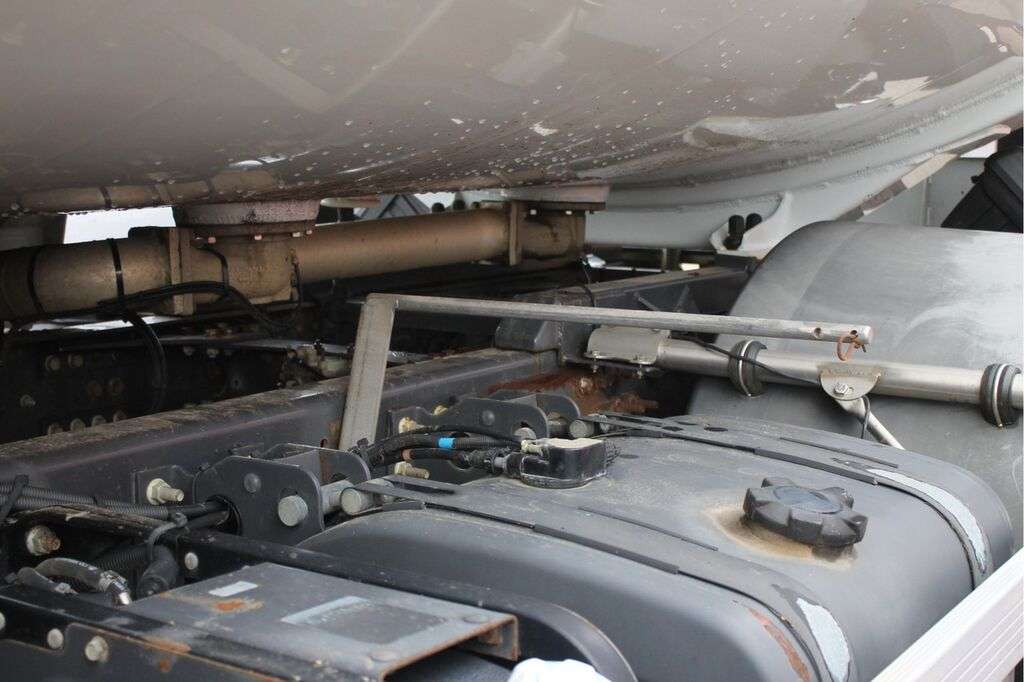 RENAULT Premium 19-280 Tankwagen euro 4 brandstoftruck - Photo 19