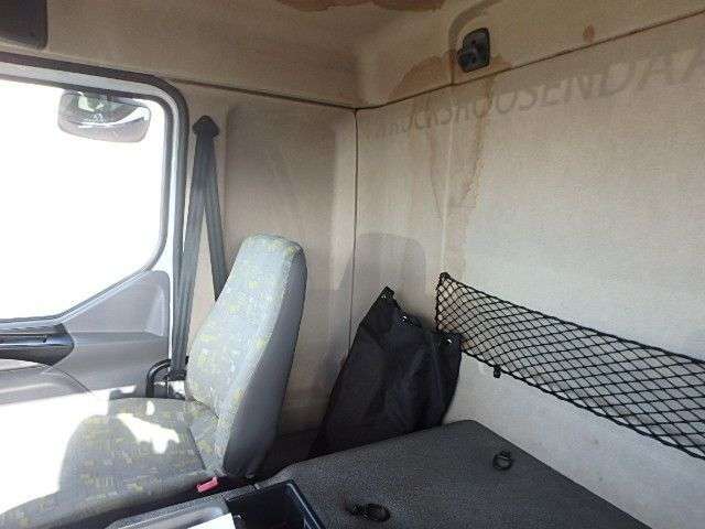 RENAULT PREMIUM 220 + MANUAL + LIFT bakwagen - Photo 15