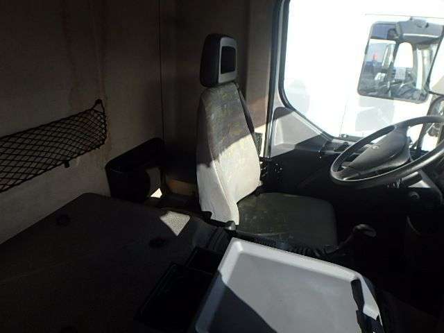 RENAULT PREMIUM 220 + MANUAL + LIFT bakwagen - Photo 16