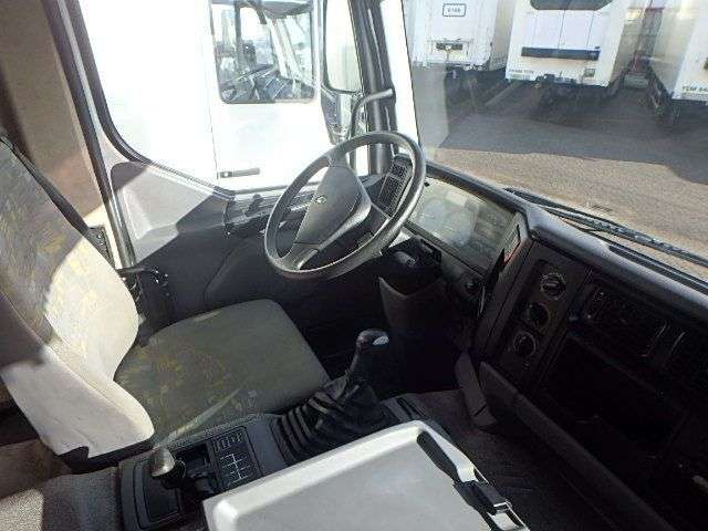 RENAULT PREMIUM 220 + MANUAL + LIFT bakwagen - Photo 4