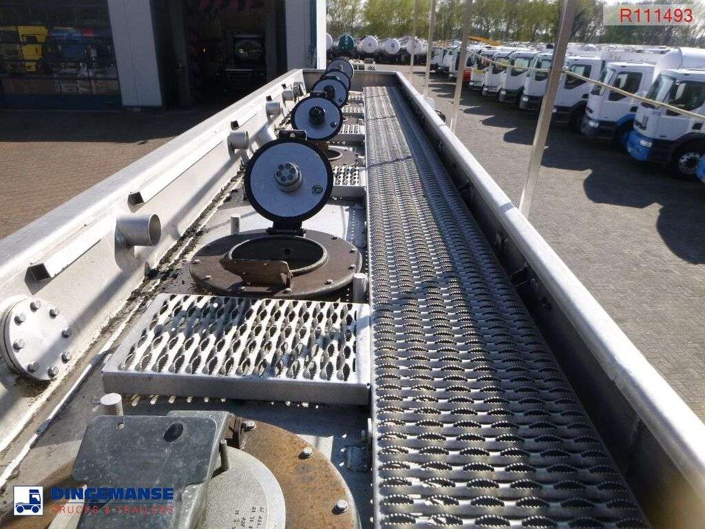 RENAULT Premium 370.26 6x2 fuel tank 18.5 m3 / 6 comp brandstoftruck - Photo 8