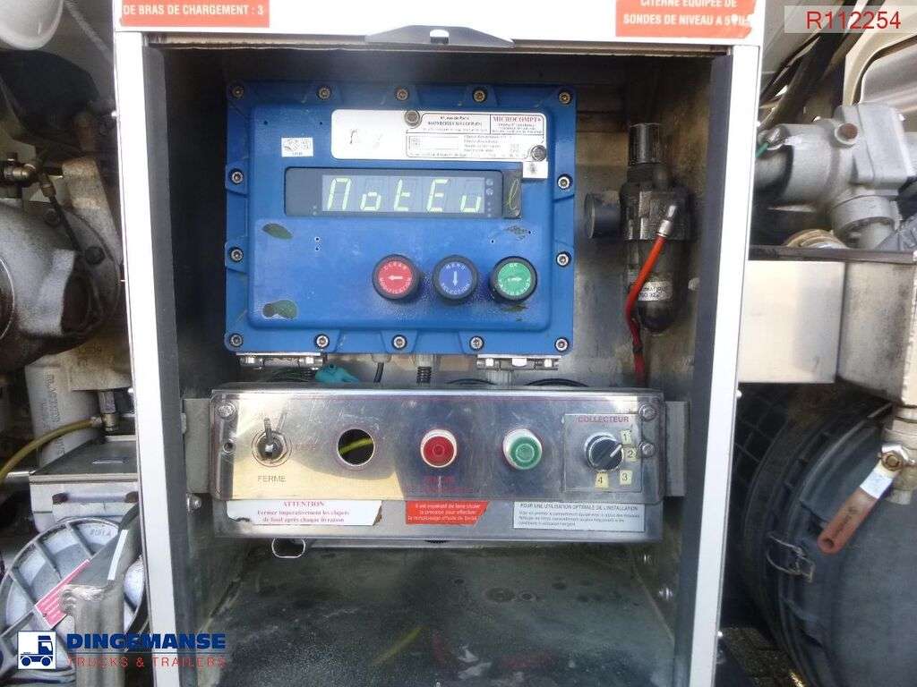 RENAULT Premium 270 dci 4x2 fuel tank 14 m3 / 4 comp brandstoftruck - Photo 6